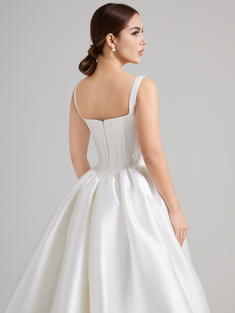 Square Neck Spaghetti Strap Corset Taiwan Satin Ball Gown Wedding Dress with Sweep Train